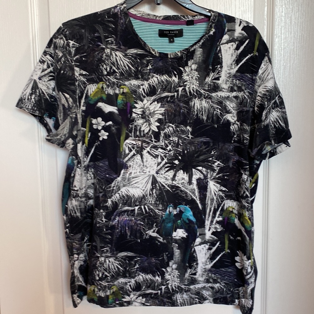 Ted Baker London size 4 (US Large) Tropical Parrot Tee.